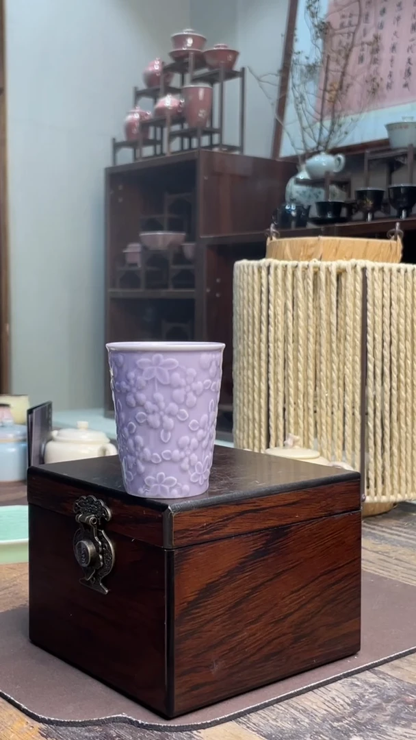 【闪购商品】香芋紫浮雕花朵可乐杯