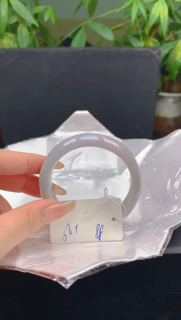 未镶嵌手镯翡翠76