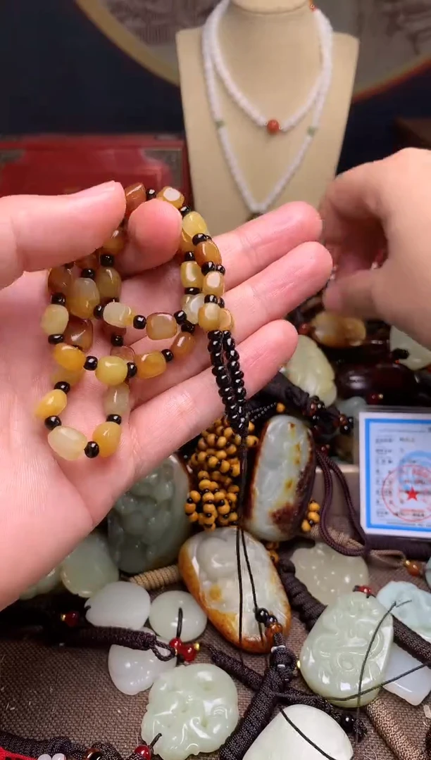 颈饰未镶嵌和田玉新疆料青海料清水和田玉吊坠