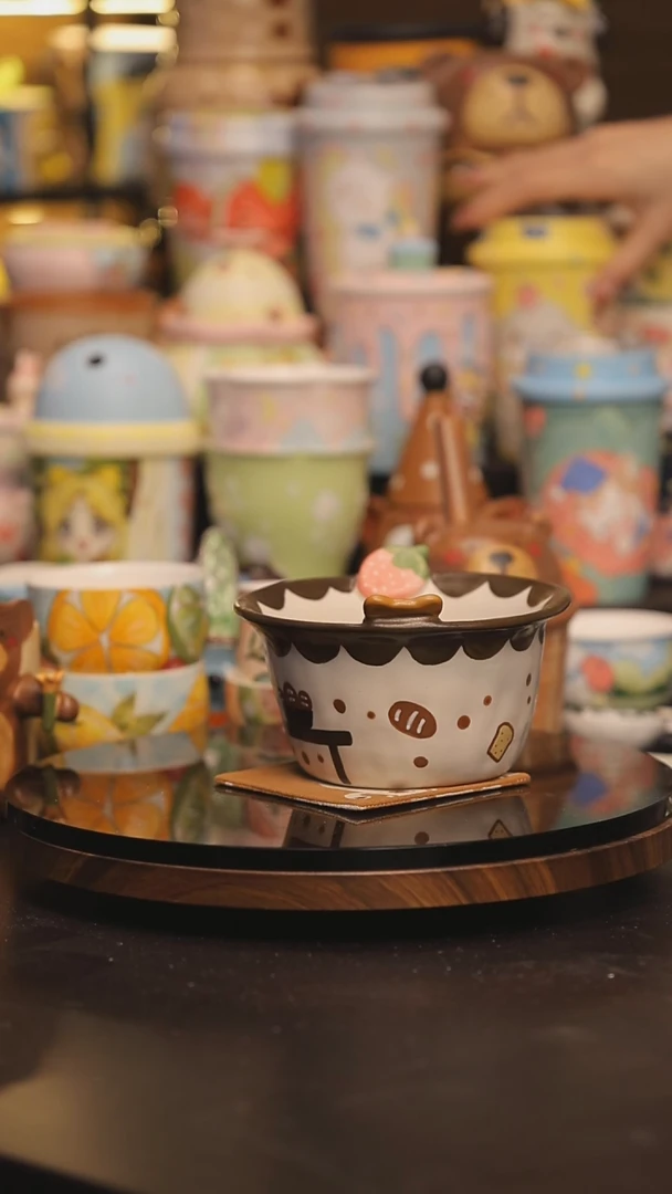 景德镇釉下彩绘设计师款式陶瓷