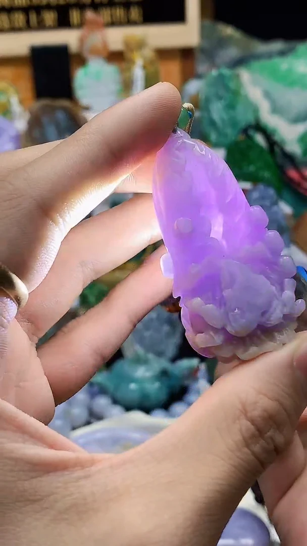 颈饰未镶嵌翡翠天然A货翡翠