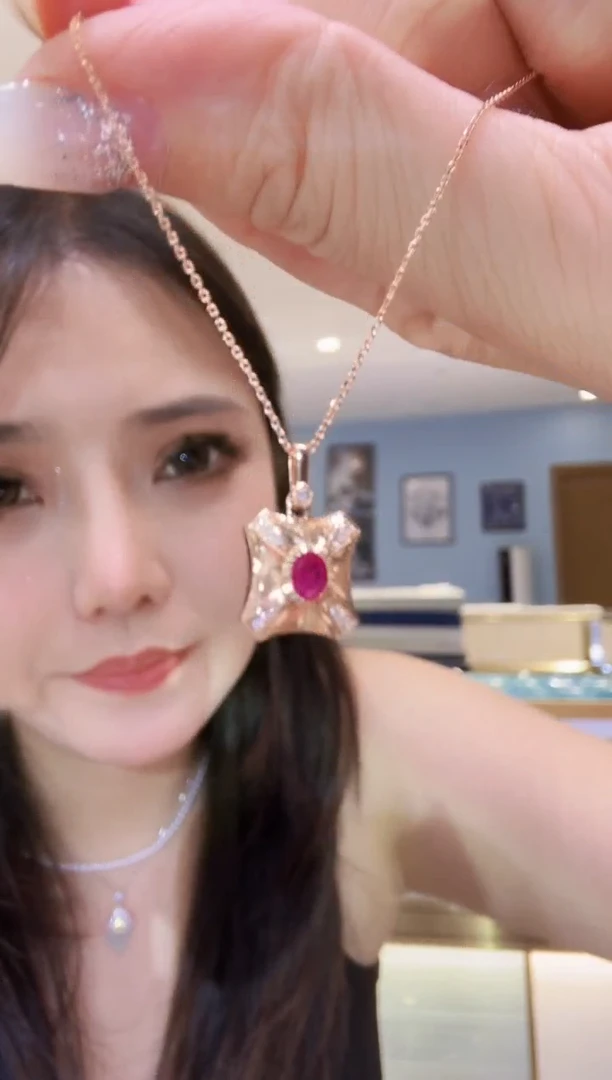 18K金镶嵌套链红宝石精选06-菱形项链