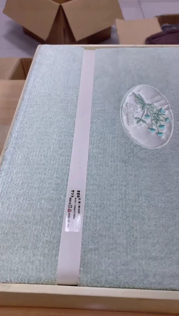手工艺品琉璃默认微瑕，no退no换，介意勿拍