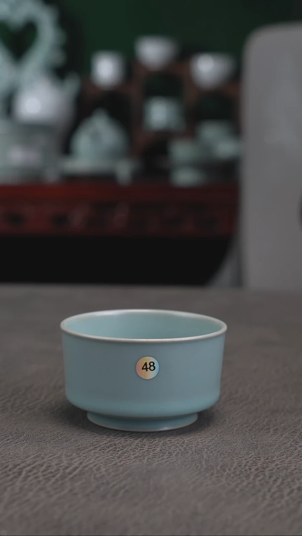 夜*天蓝釉48号唇口杯大瑕简包-二