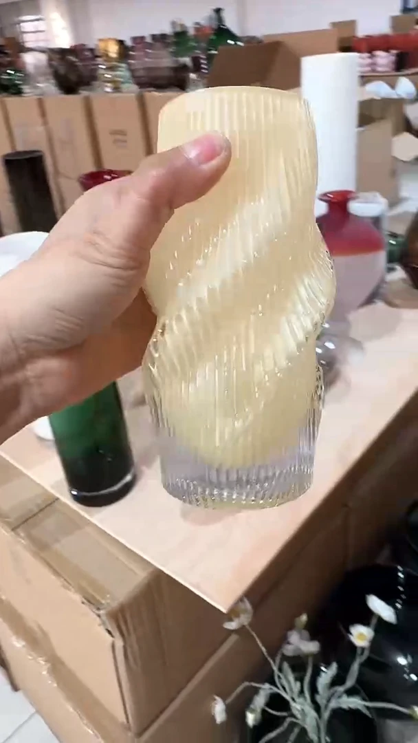 【闪购商品】玻璃奶黄扭扭瓶
