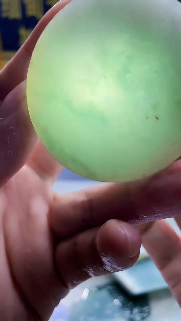 翡翠未镶嵌颈饰翡翠194