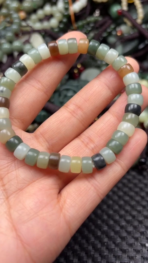 【闪购商品】和田玉颈饰未镶嵌.