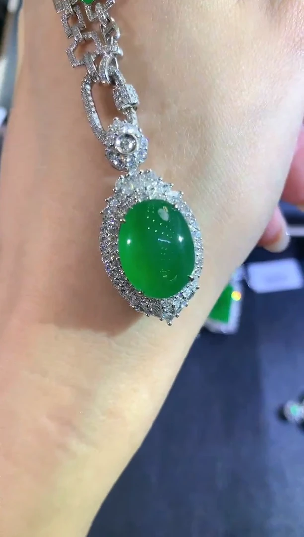 翡翠18K金镶嵌吊坠(不含链)a214