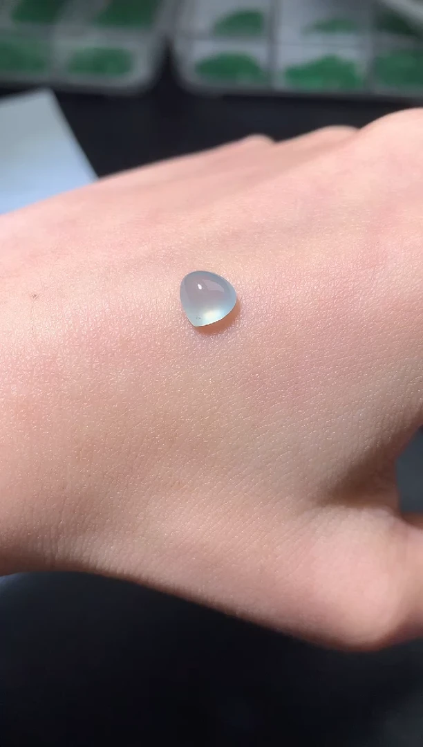 未镶嵌定制翡翠毛货