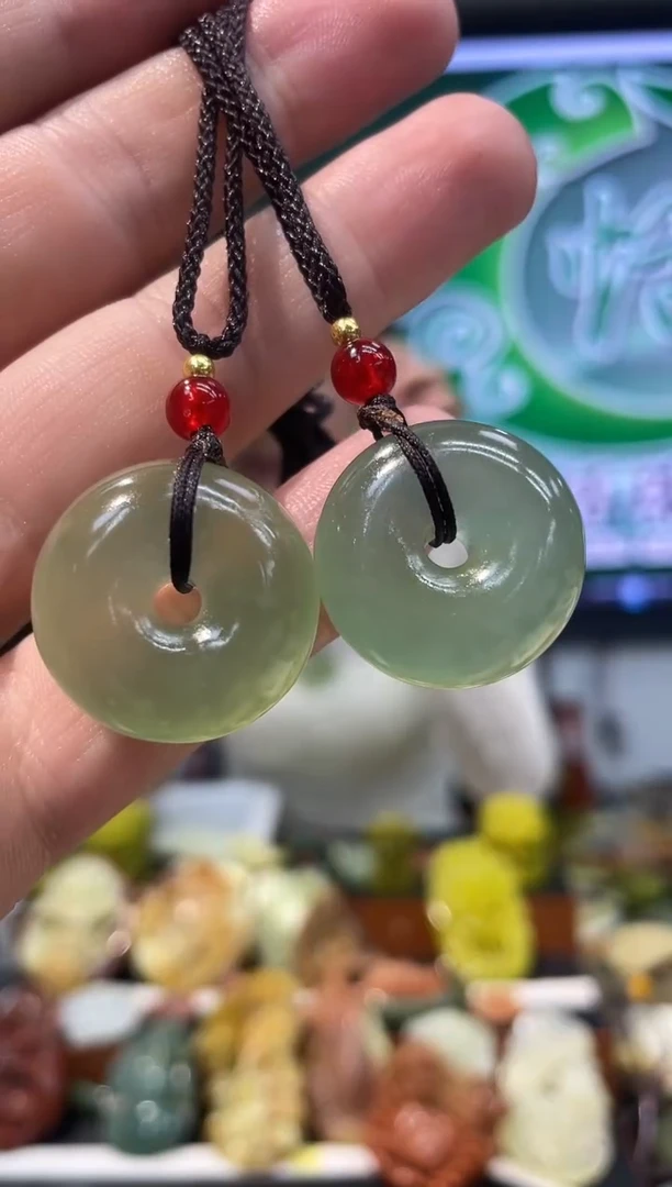 【闪购商品】岫玉吊坠未镶嵌多样性发货*拍一发一