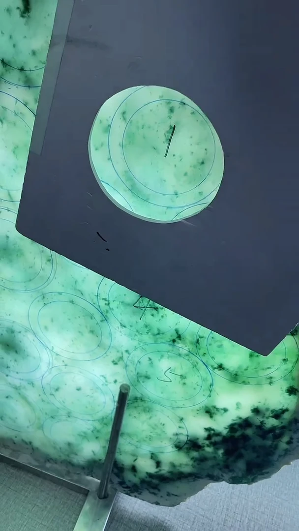 未镶嵌手镯定制翡翠定制