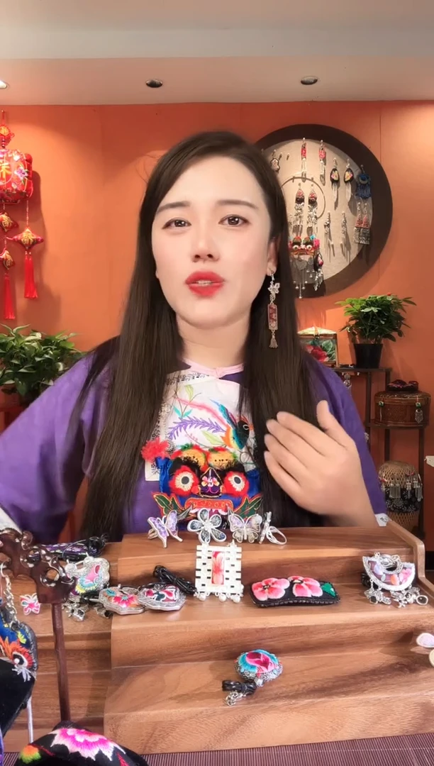 非遗手工苗绣刺绣首饰59