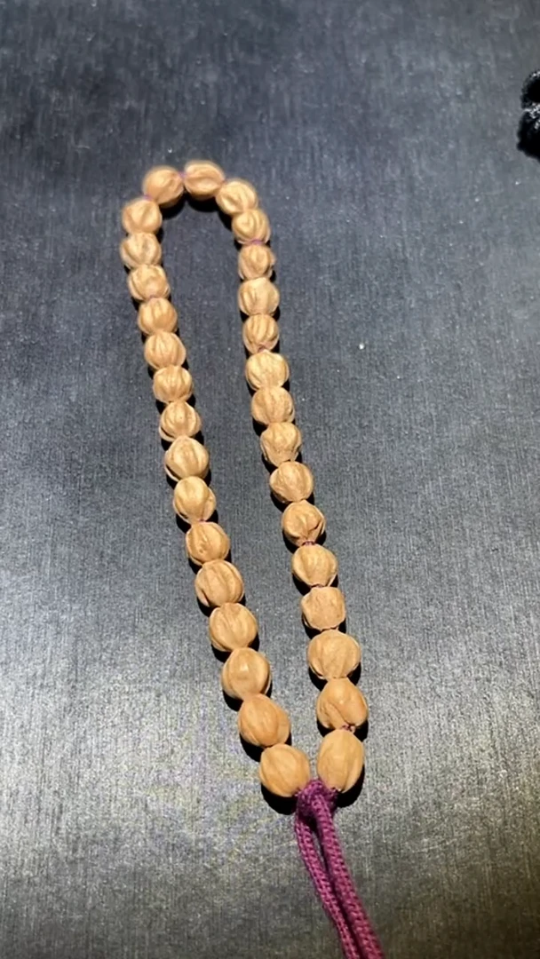 手串柏香籽/百香籽88251103-08-1