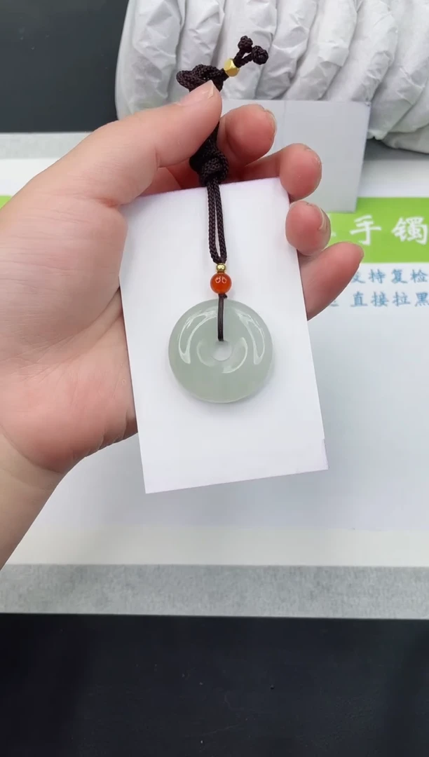 【闪购商品】石英质玉吊坠未镶嵌吊坠