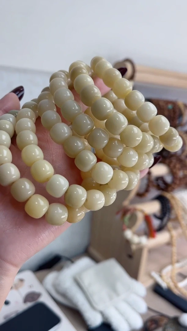 【闪购商品】菩提根/象牙果手串s12玉化桶珠11*12