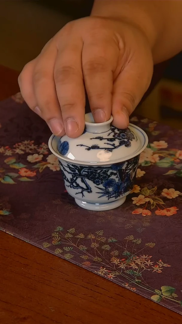 杯手工手绘杯杯很美丽