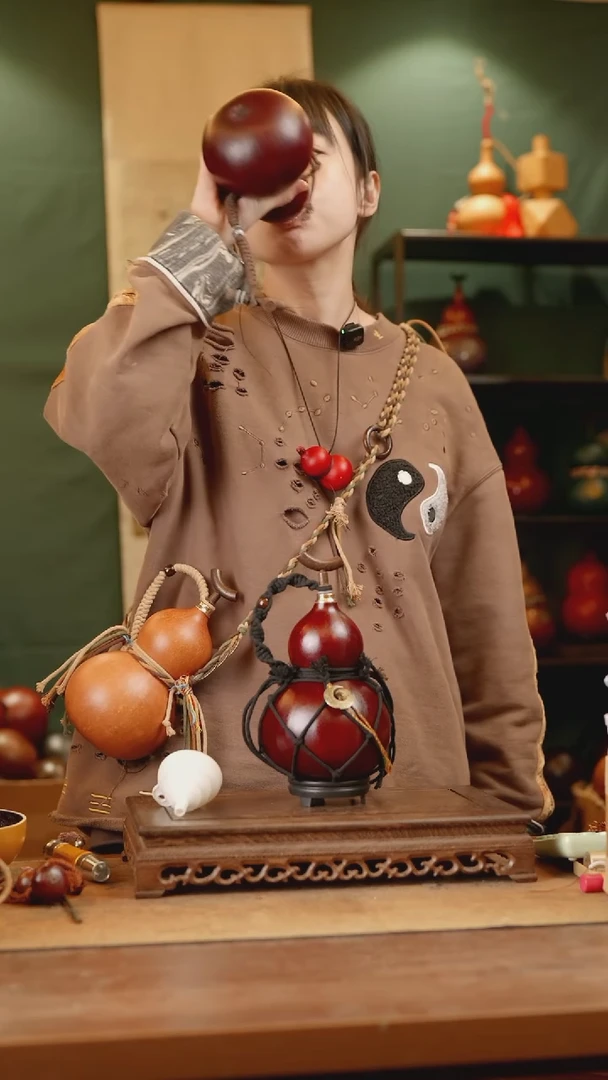 173号精品天然大漆酒葫芦一物一拍~