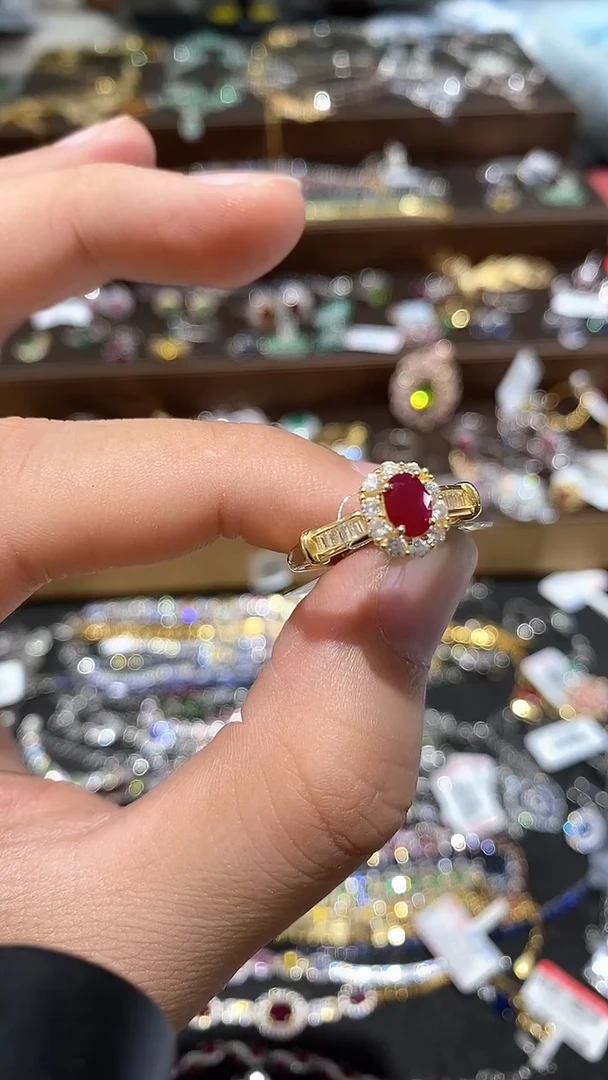 【闪购商品】红宝石戒指银S925镶嵌戒指