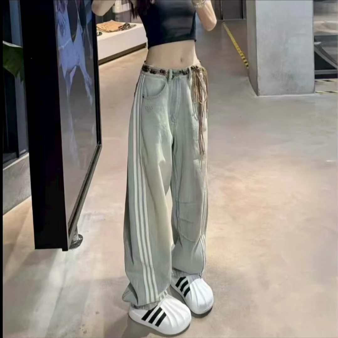 Adidas 叶草新款欧若风经典纯百搭牛仔运动弯刀裤 KG0200