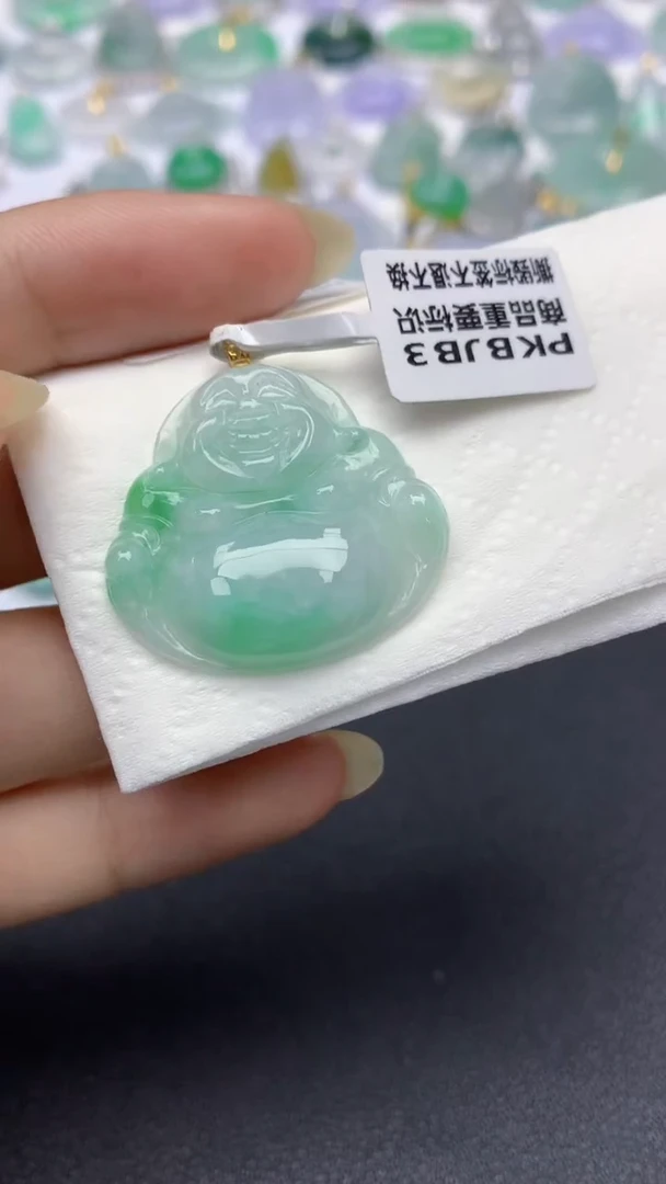 颈饰18K金镶嵌翡翠天然缅甸a货翡翠百元以上9元证书费自理