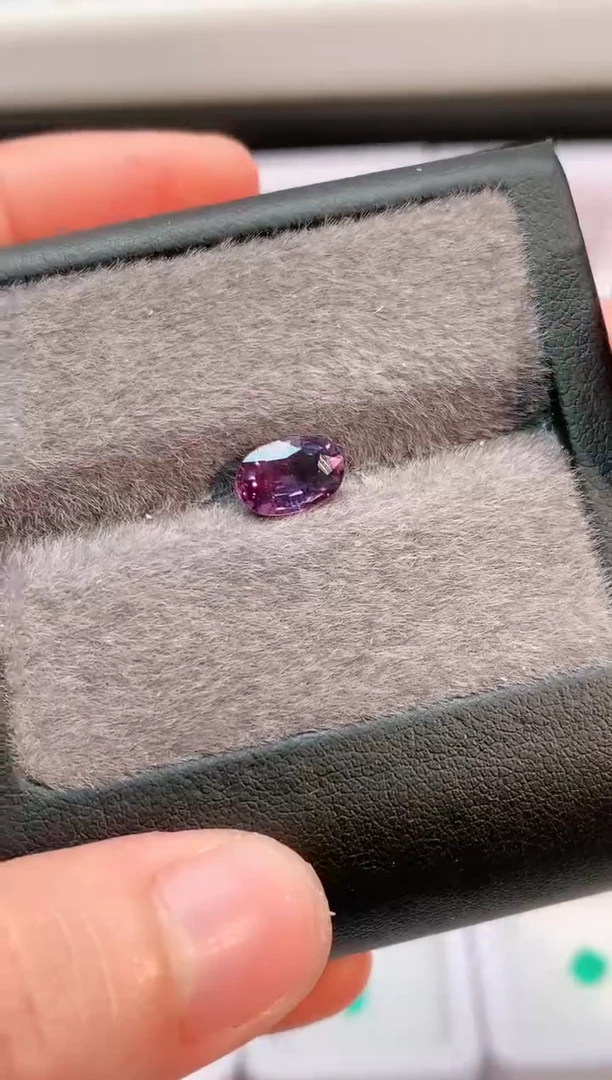 裸石蓝宝石1.62-4500天然无烧蓝宝石