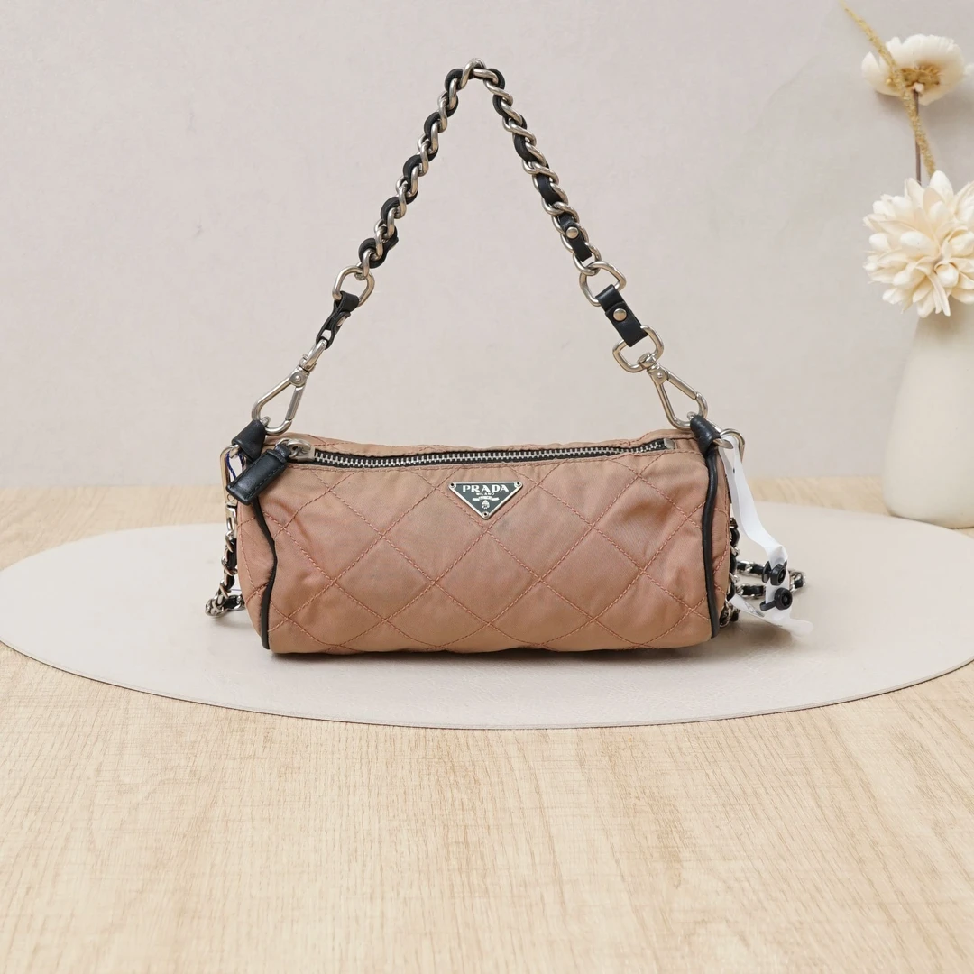 95新 Prada/普拉达 普拉达巴比龙裸色（粉色）尼龙/DS035763