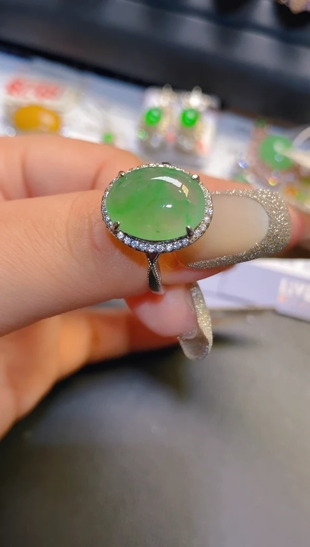 银S925镶嵌翡翠耳饰天然