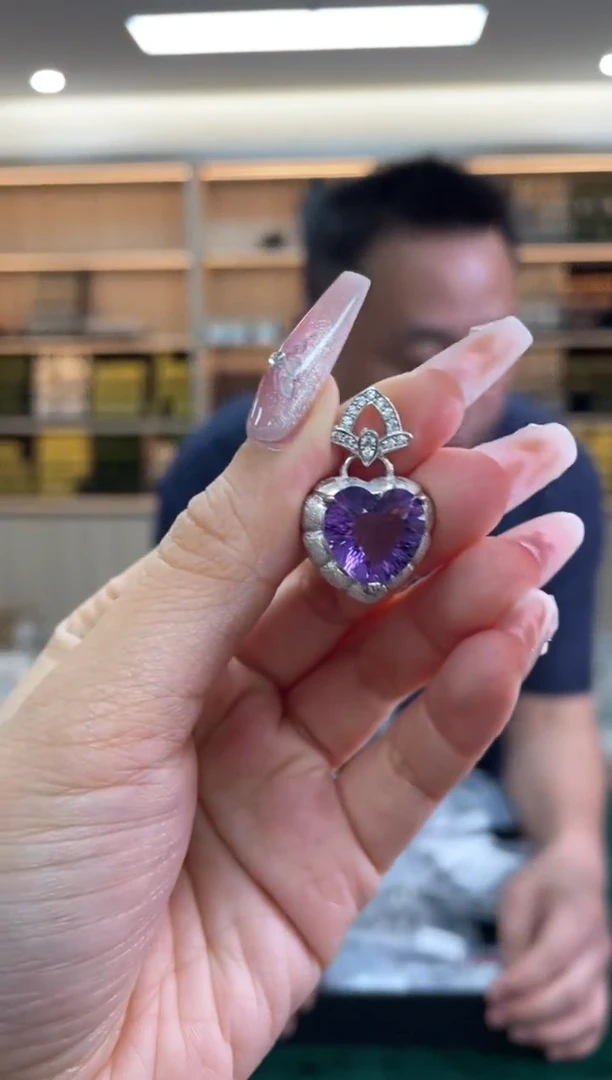 银S925镶嵌颈饰水晶多样性发一件