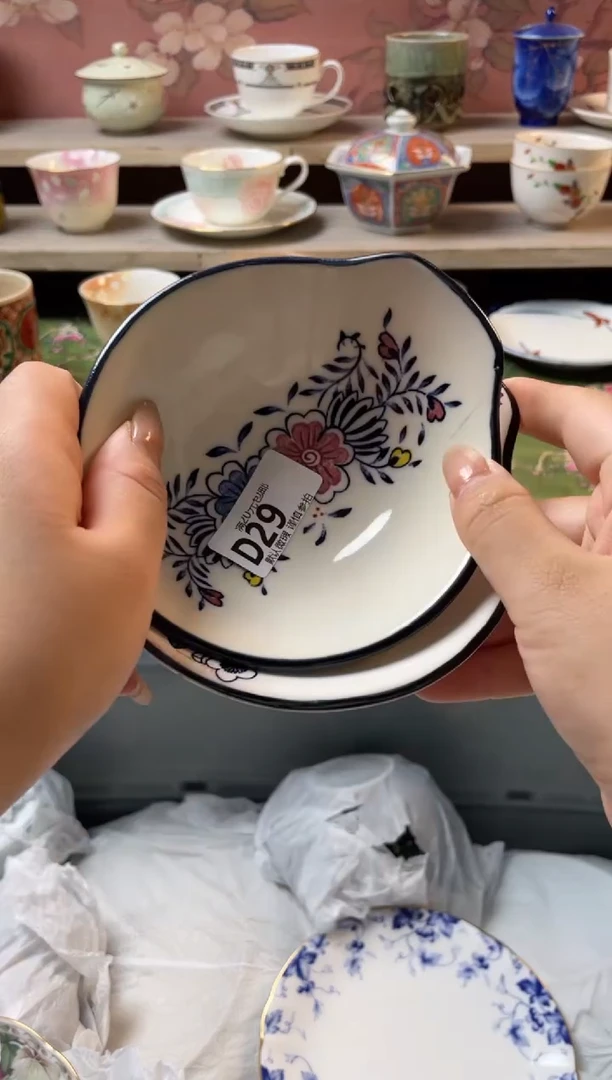 瓷片琳*.瓷器瓷器D29