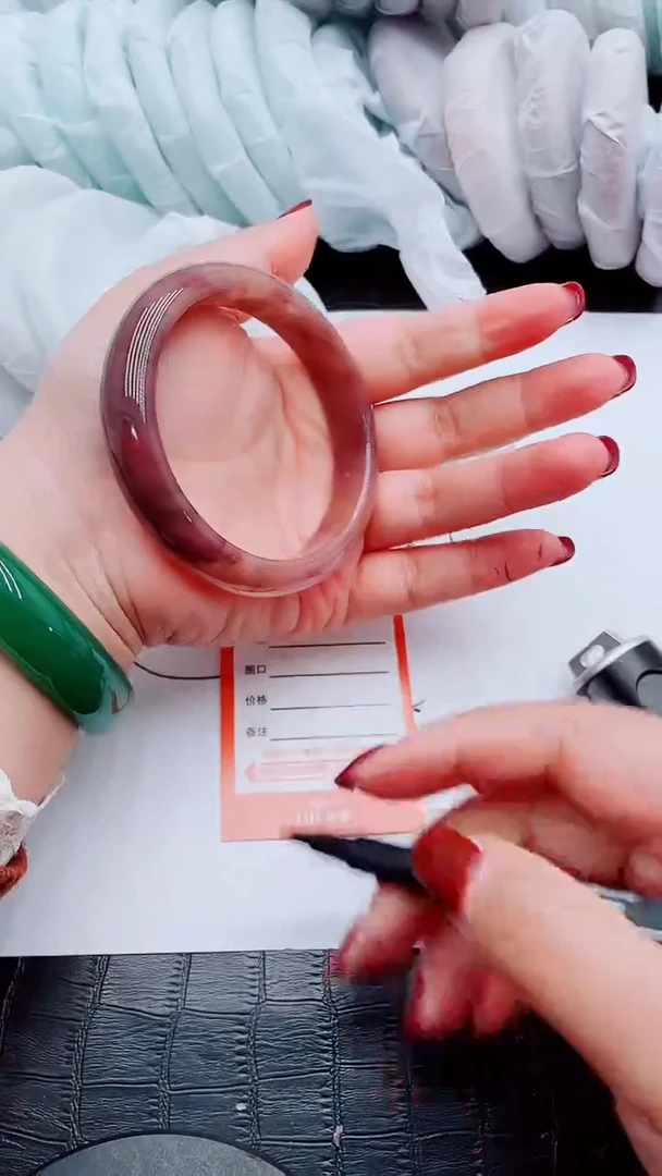 【闪购商品】石英质玉手镯未镶嵌T70-61-62