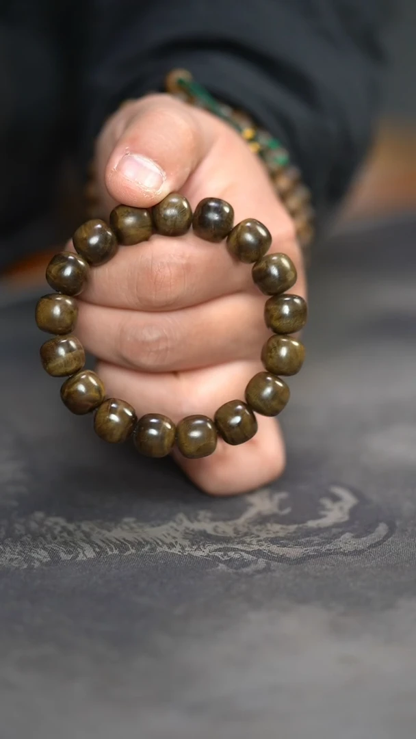 【闪购商品】金丝楠木雕精工12/13老型单圈手串