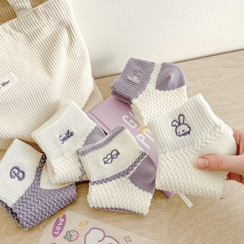 袜子女士夏季薄款透气吸汗防臭短筒袜可爱风简约百搭短筒袜子女士