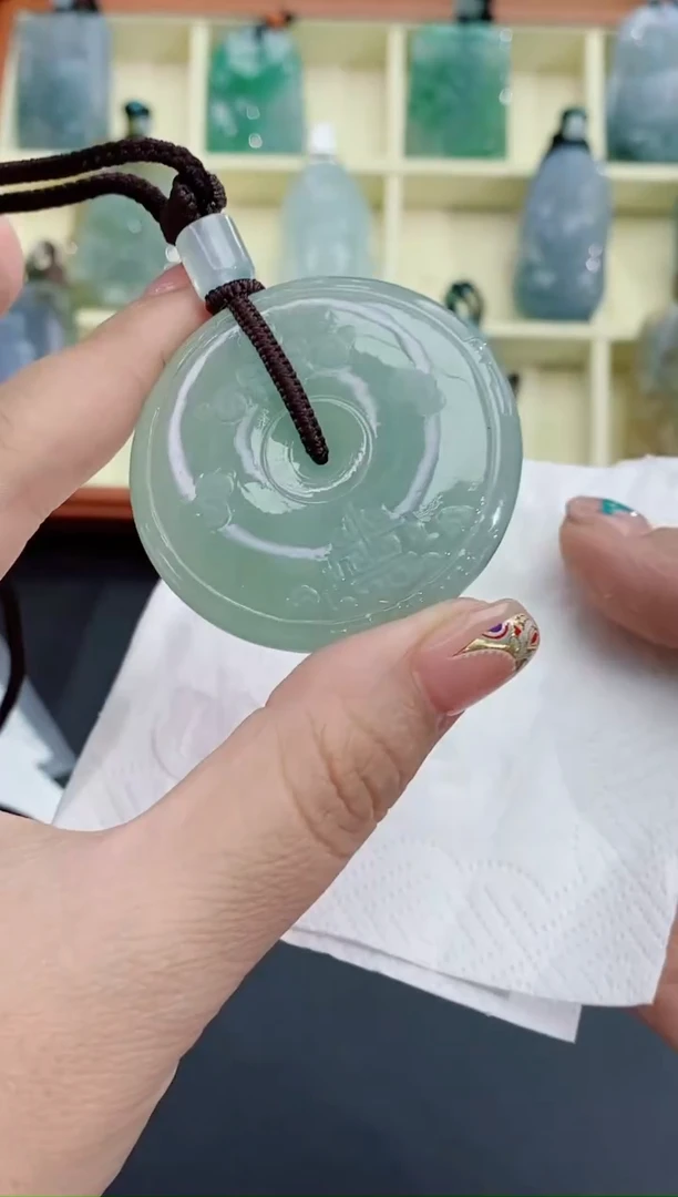 颈饰未镶嵌翡翠缅甸天然翡翠