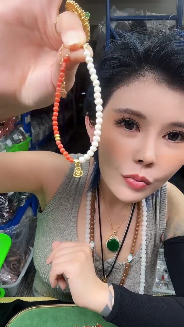 e42 精美珠宝手链