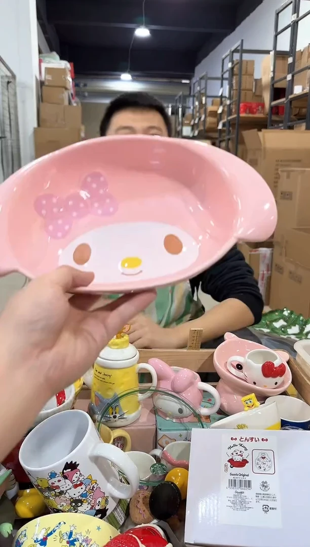 瓷片B款大号美乐蒂深碗