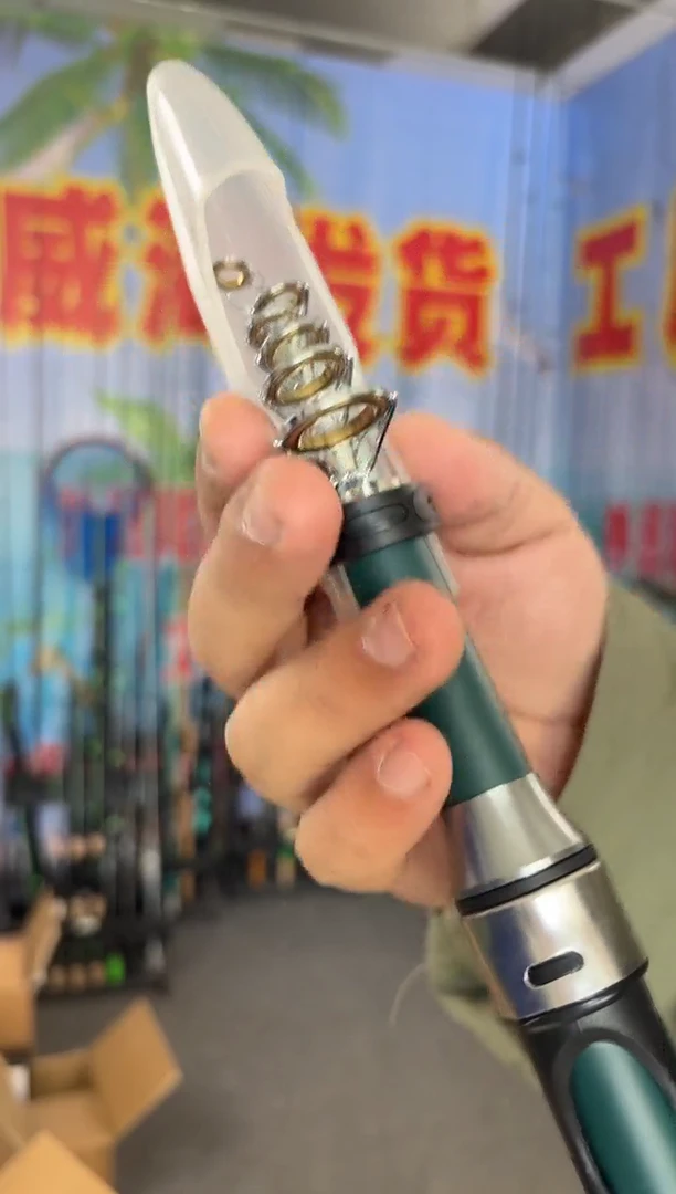 2.1m碳素伶俐虫绿色2.1米直柄（瑕疵尾货竿，没有售后，介意勿拍）