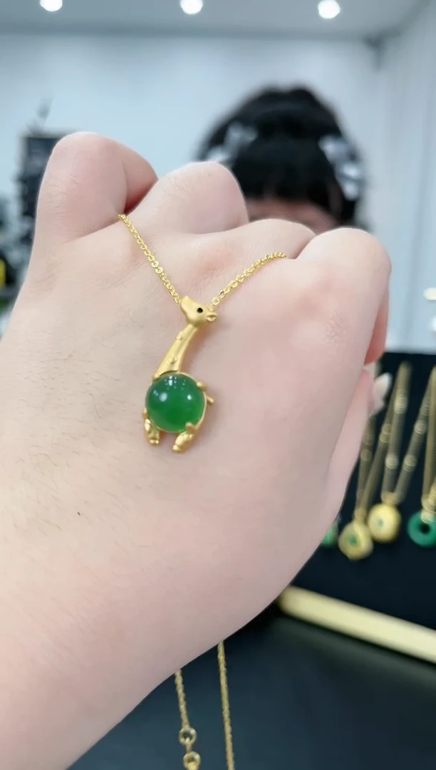 【闪购商品】玛瑙/玉髓颈饰未镶嵌多样性发其一