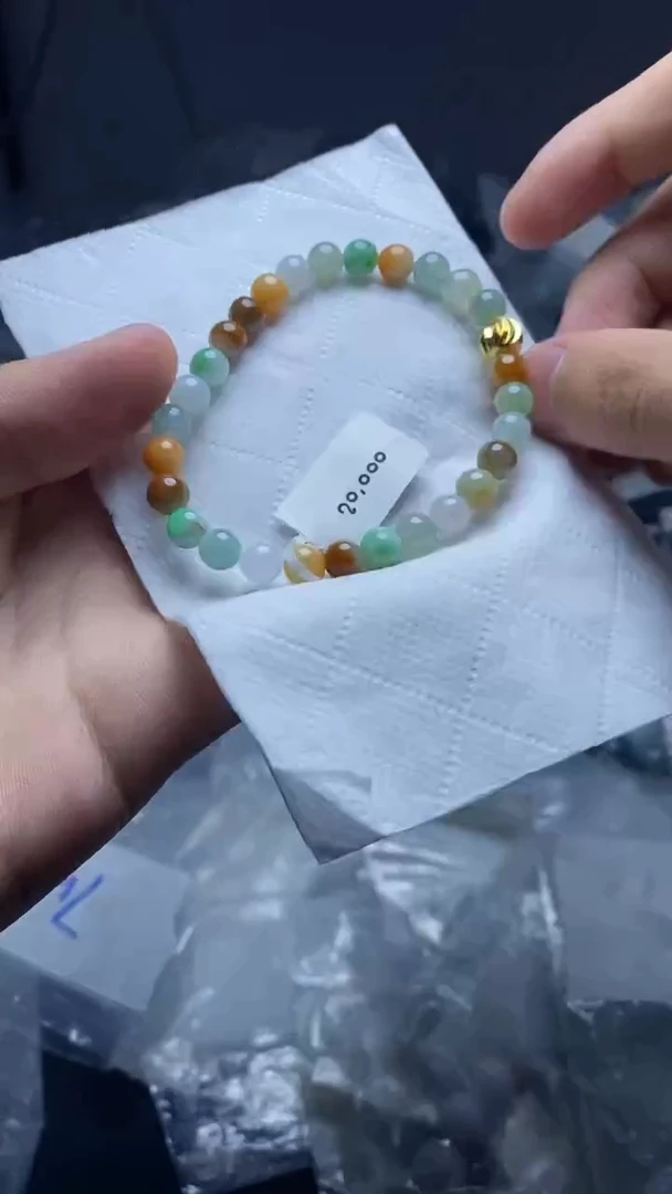 定制翡翠未镶嵌珠串