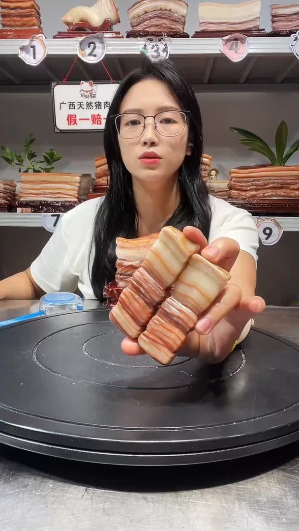 石材等****了天然石材柳州猪肉石