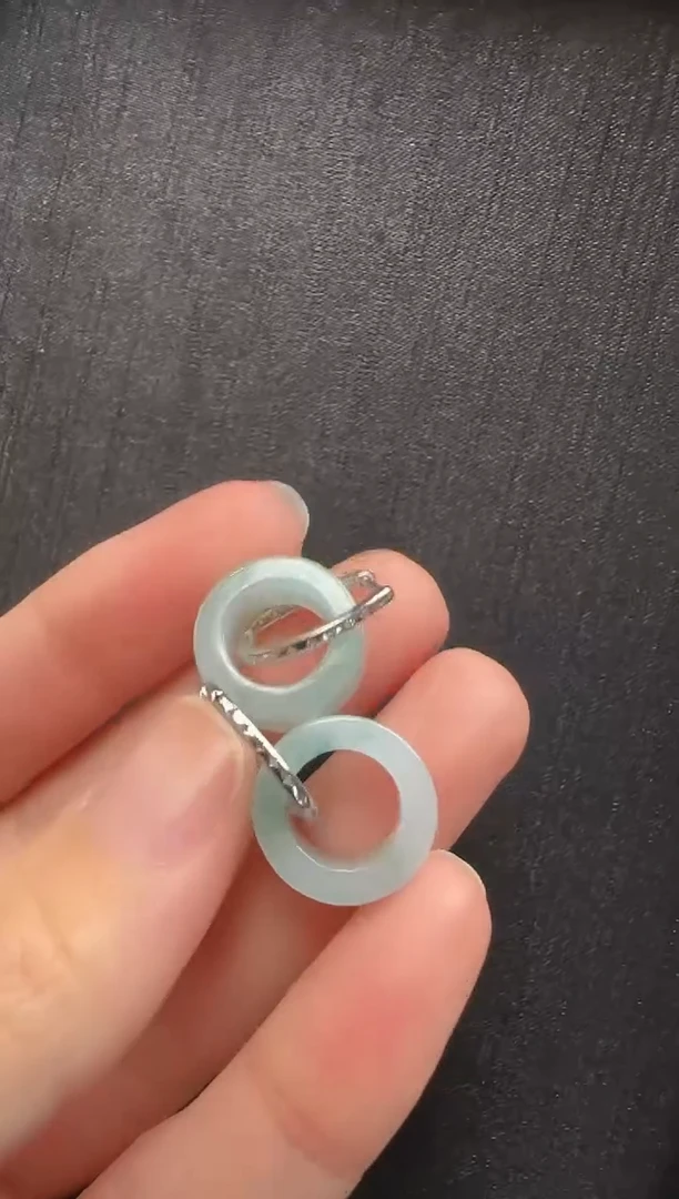 18K金镶嵌翡翠耳饰357甜甜圈一对