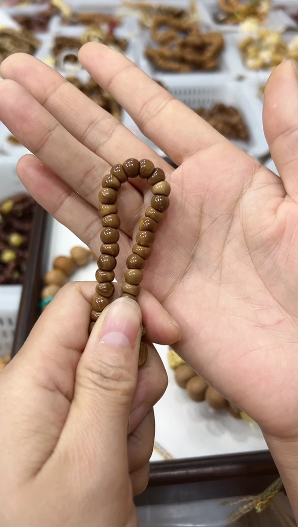 手串库克?*～卡7mm蒜瓣30颗