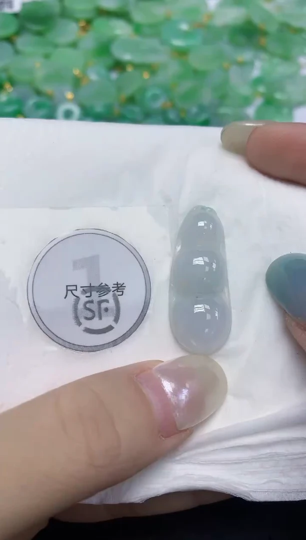 翡翠未镶嵌颈饰天然缅甸翡翠A货百元以上9元证书费自理