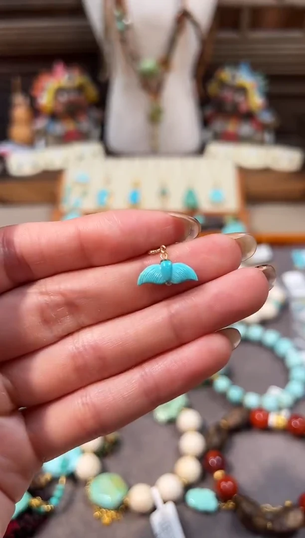 18K金镶嵌绿松石提溜绿松石提溜鱼尾