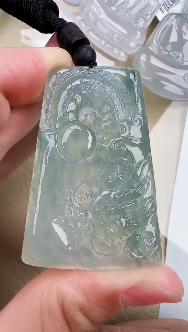 翡翠未镶嵌颈饰缅甸翡翠a货