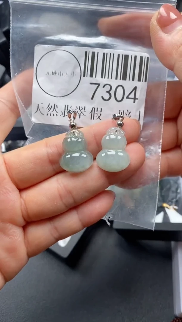 吊坠(不含链)未镶嵌翡翠7304