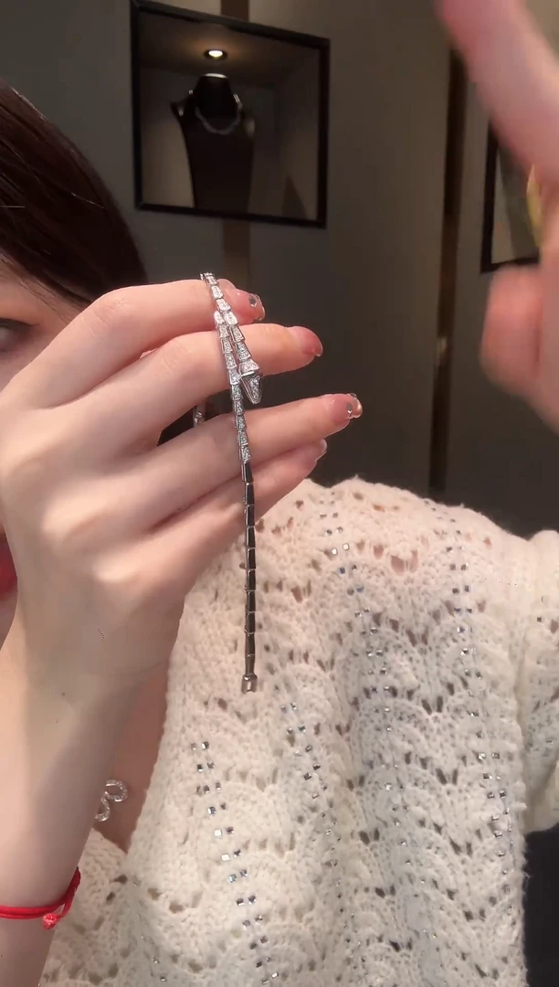 铂Pt950镶嵌手链钻石蛇骨手链