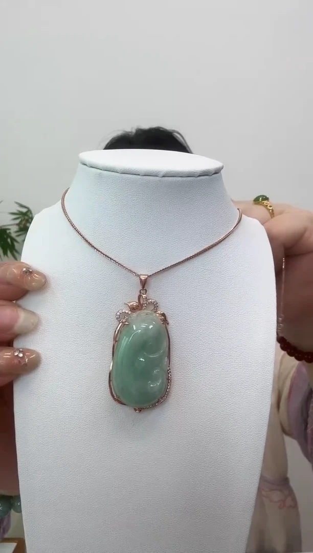 翡翠银S925镶嵌吊坠(赠链)如意玫瑰边