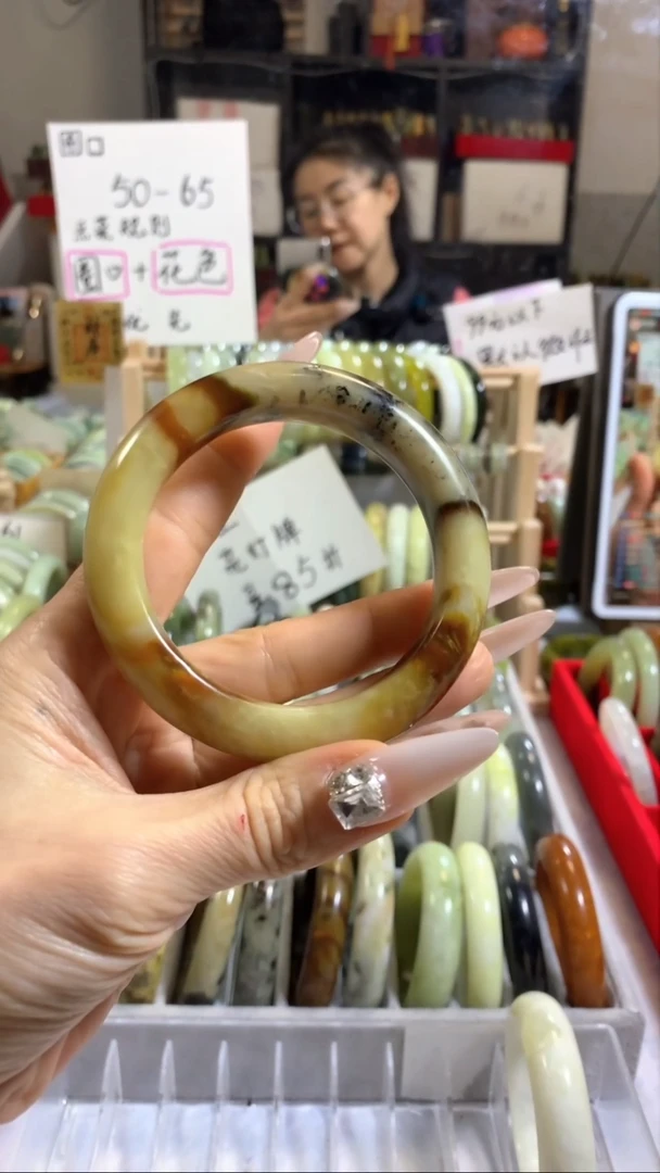 未镶嵌岫玉手镯16 57+