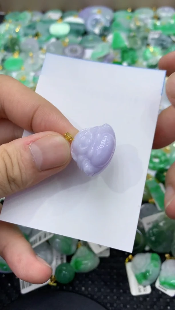 颈饰18K金镶嵌翡翠天然缅甸翡翠A货