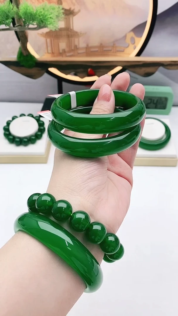 玛瑙/玉髓手镯未镶嵌帝王之色手镯